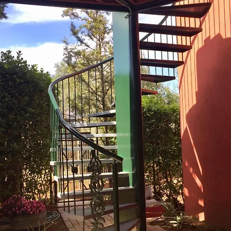 Small Near Athens Airport Apartment
